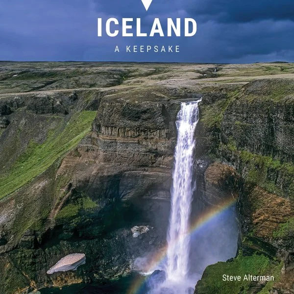 Iceland - A Keepsake by Steve Alterman